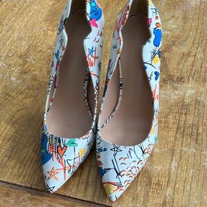 Vibrant Graphic Women's Heels